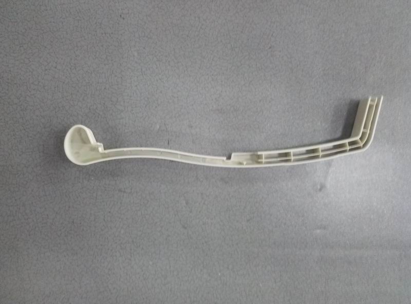 Left wind duct luggage rack base rear cover; 8 series PVC; Rhine white-1