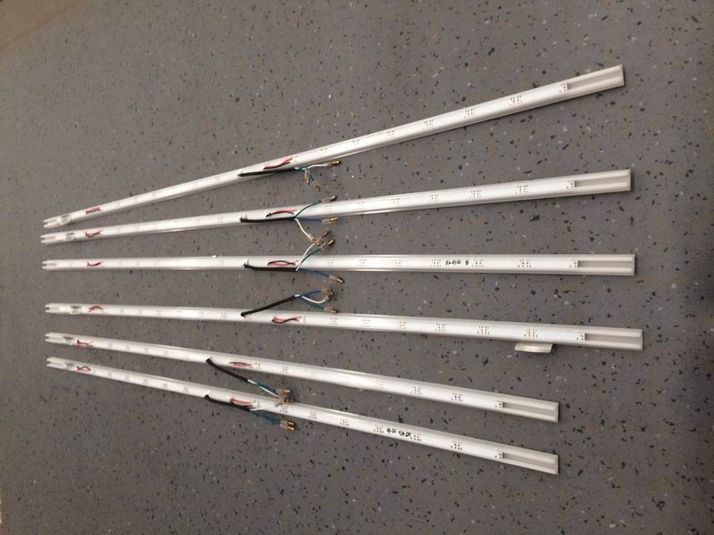 A set of left long strip lights; ZK6938; blue and white