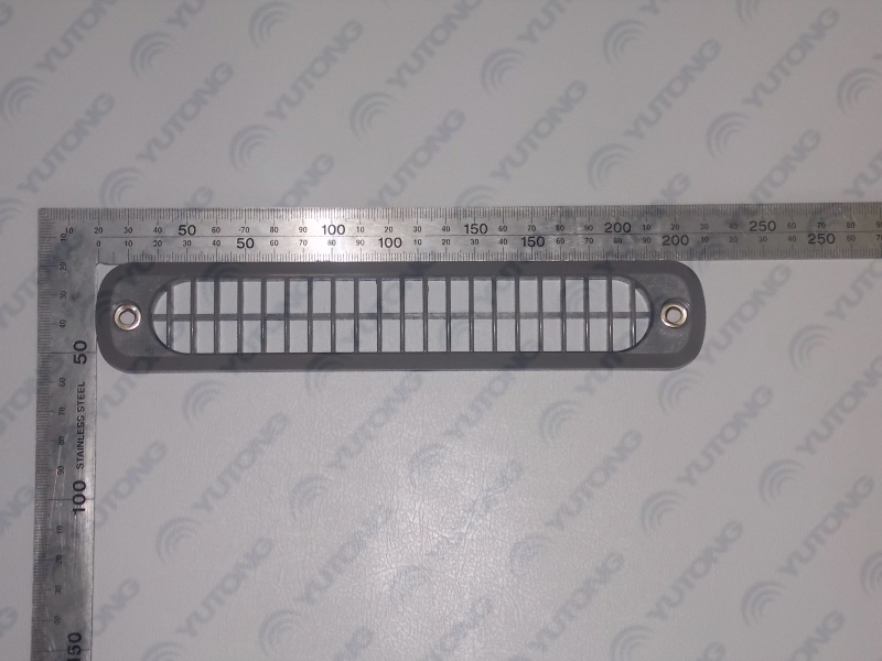 FY120 Long strip, normally open air outlet, gray