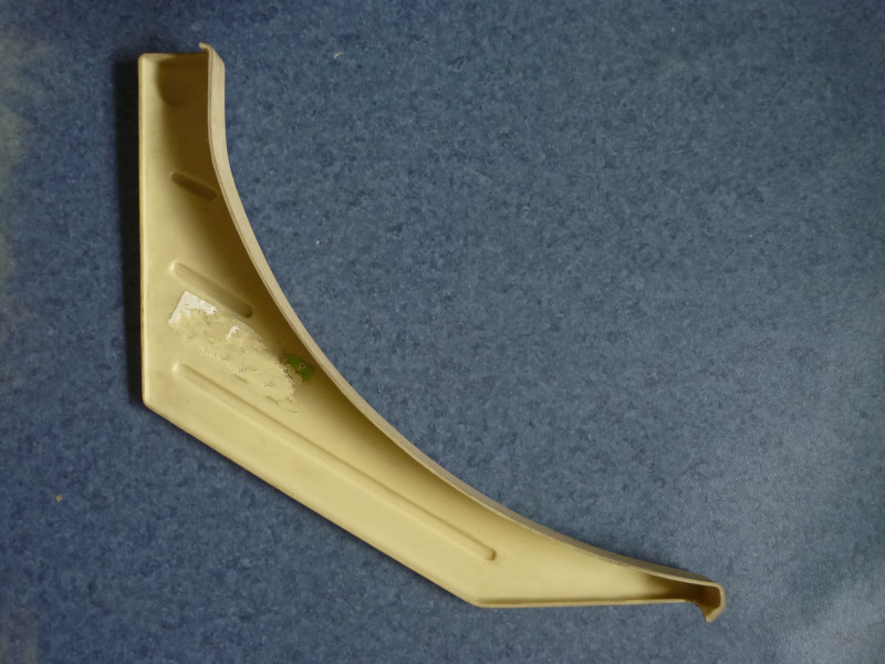 D Decorative parts for the left rear inner corner