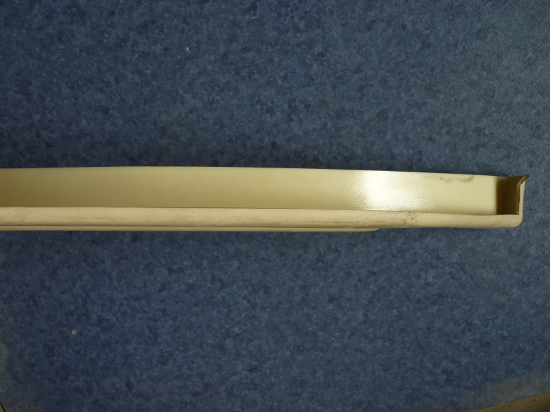 D Декоративные детали заднего левого внутреннего угла.-2