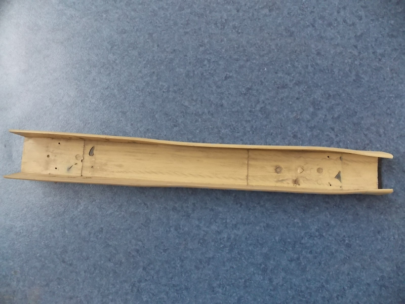 D Window column inner skin (light beige)