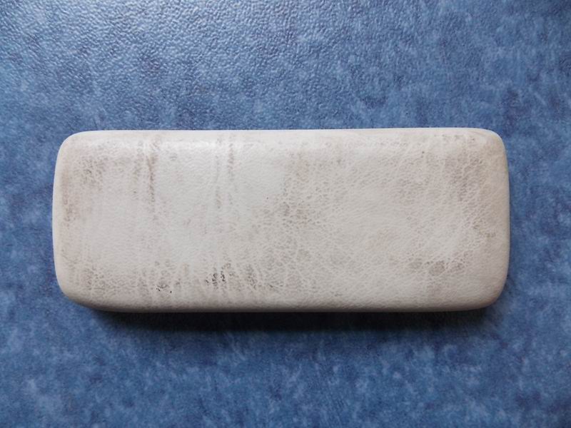 Door shaft bearing cover plate, same picture as 5805-01866, gray and white 3-2