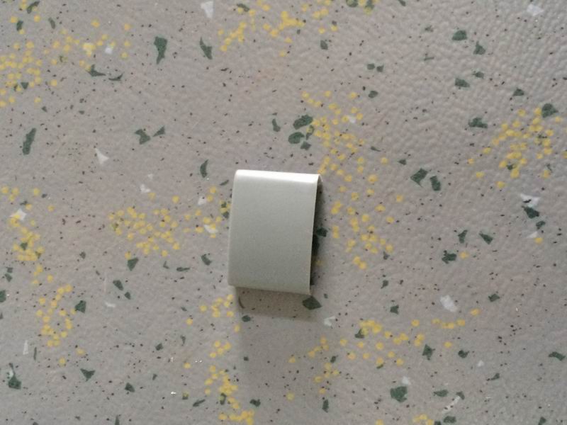 Снять заглушку ( 6737D ), то же, что 5805-06644 , серый-1