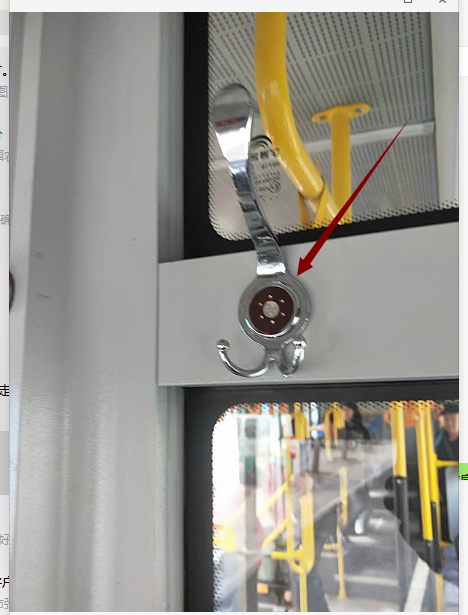 Крючок для одежды, цинковый сплав, форма рога ягненка, серебристый цвет на основном корпусе.