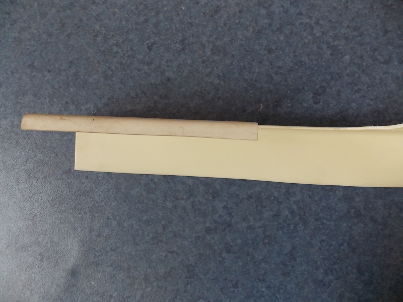 The lower left decorative parts of the front windshield (Figure 5805-07731)-1