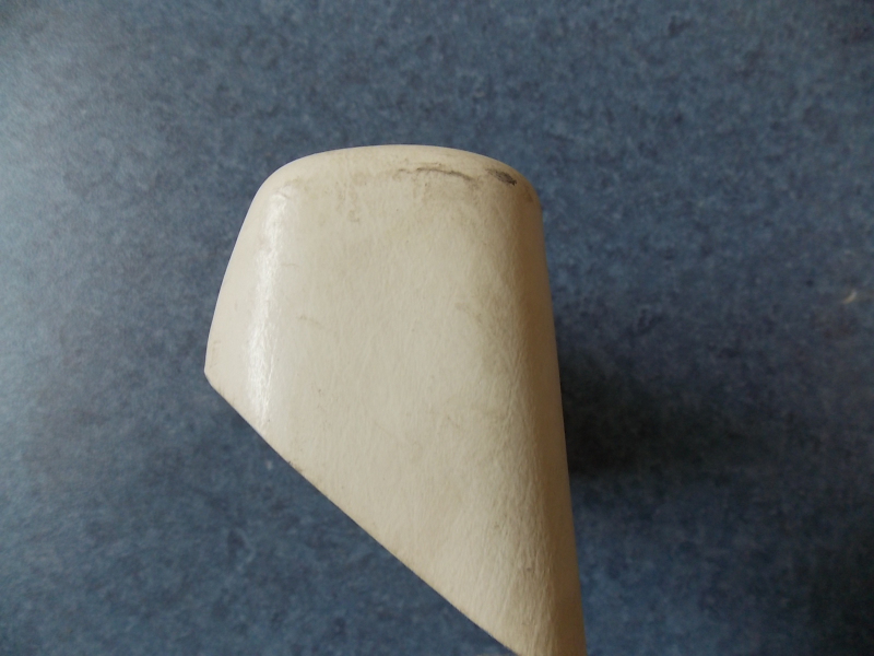 Decorative cover of the defrost air duct in the middle of the front windshield; 6129h; gray and white-2