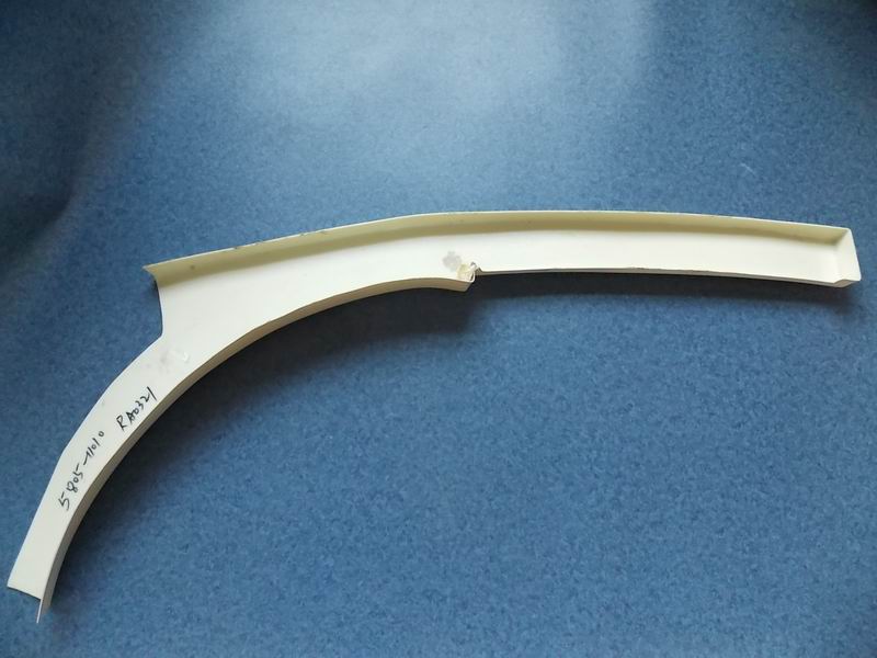 D Passenger door front column decoration; (ABS, light gray-white)