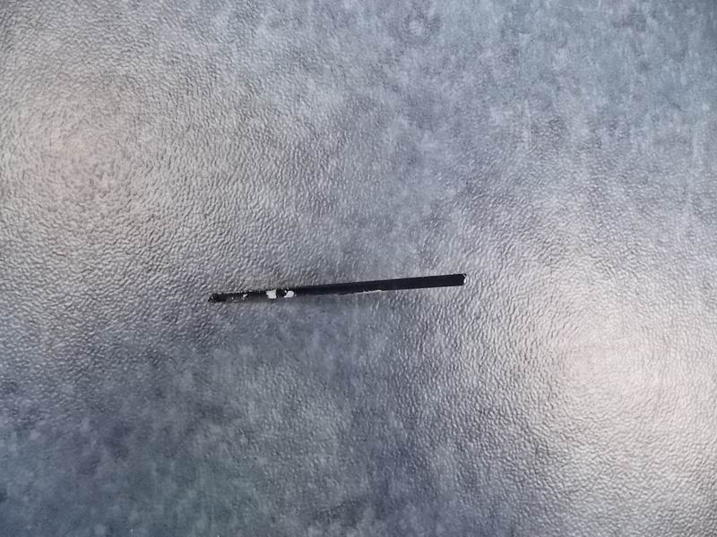 Front windshield upper glass lower corner stop-1