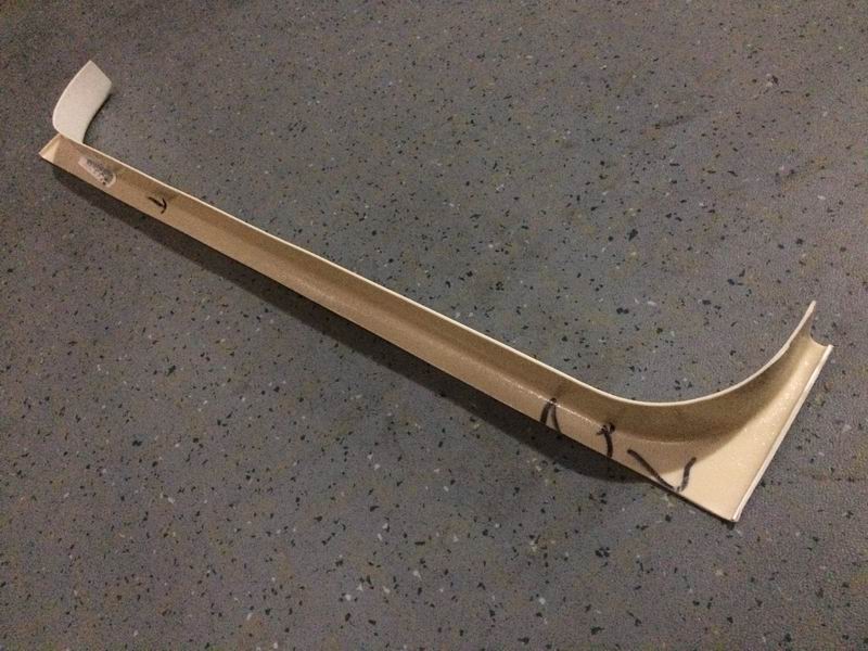 Decoration parts on front passenger door, 6852H, gray and white 3, cold-resistant-1