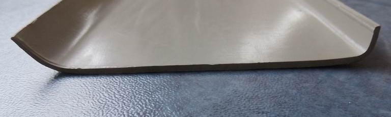 Window column, ZK6852HG, Rhinewhite, in front of passenger door-2