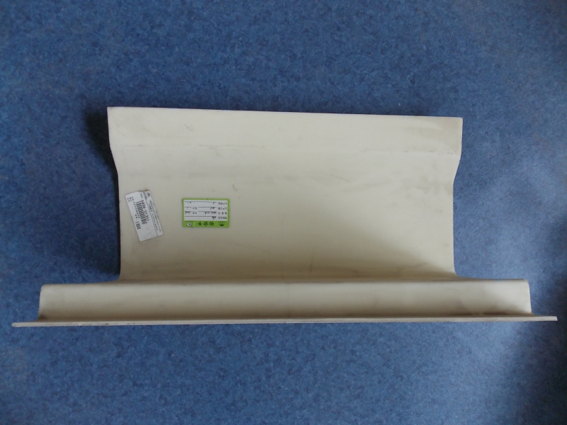 Украшение правого заднего внутреннего угла