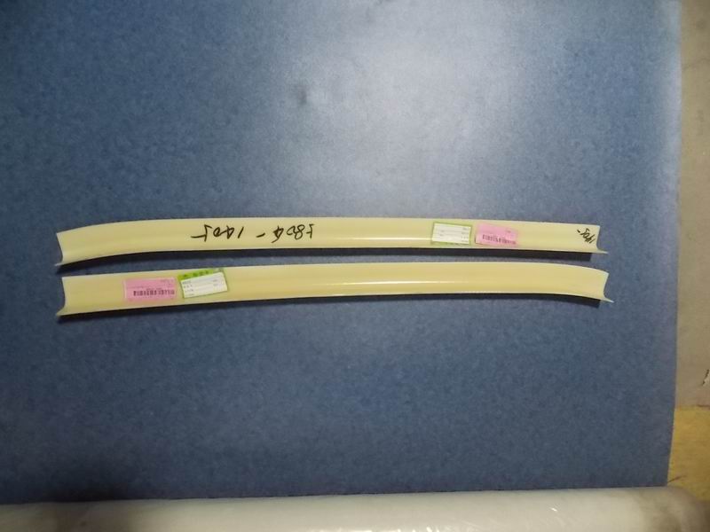 Декоративные детали под лобовым стеклом, Рейн белый, 6852HG , крышка