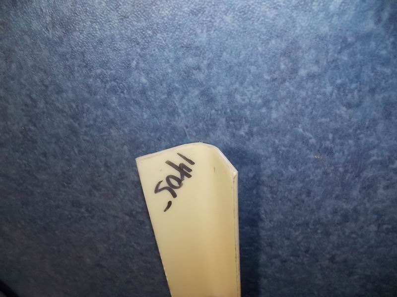 Декоративные детали под лобовым стеклом, Рейн белый, 6852HG , крышка-2