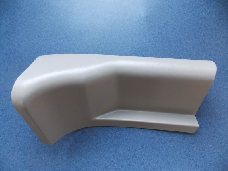 Left rear corner decoration (ABS off-white), 6880HX1-2