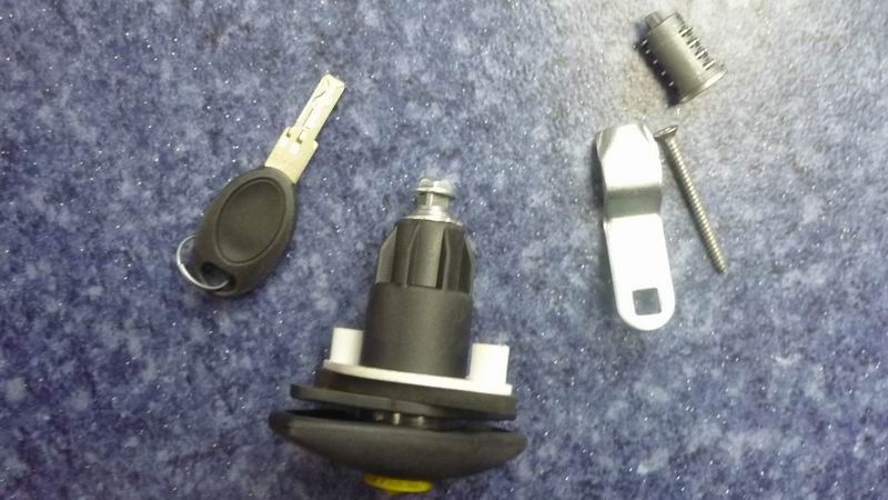 Heshibi SD002 hatch lock