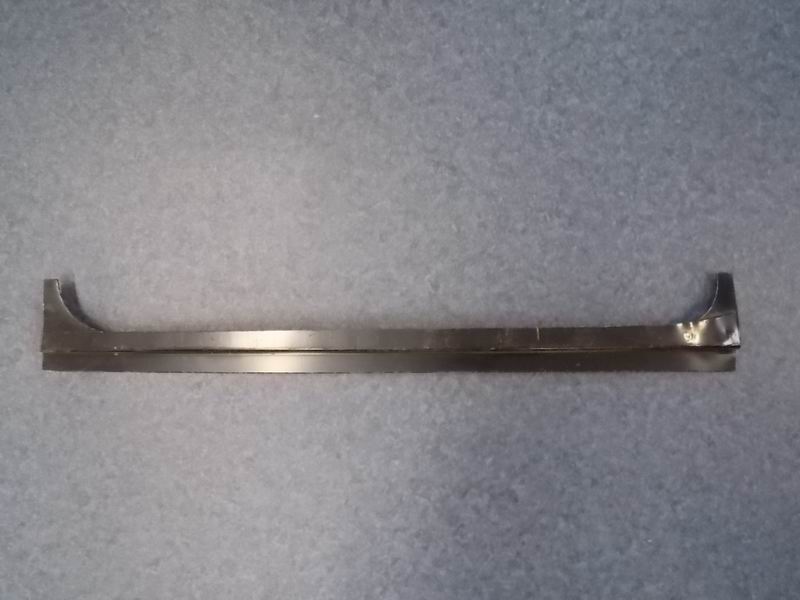 Single-side vertical stop of the hatch door (left)