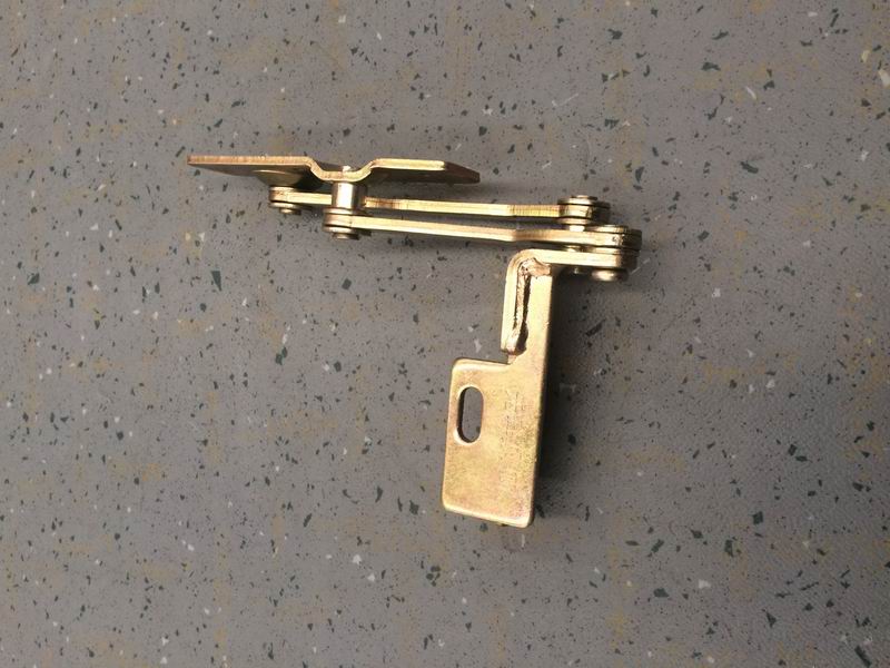 Four-link hinge assembly (right)-2