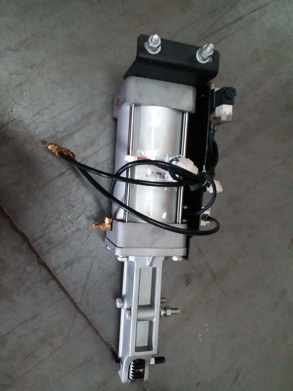 Pneumatic sliding door cylinder assembly-3