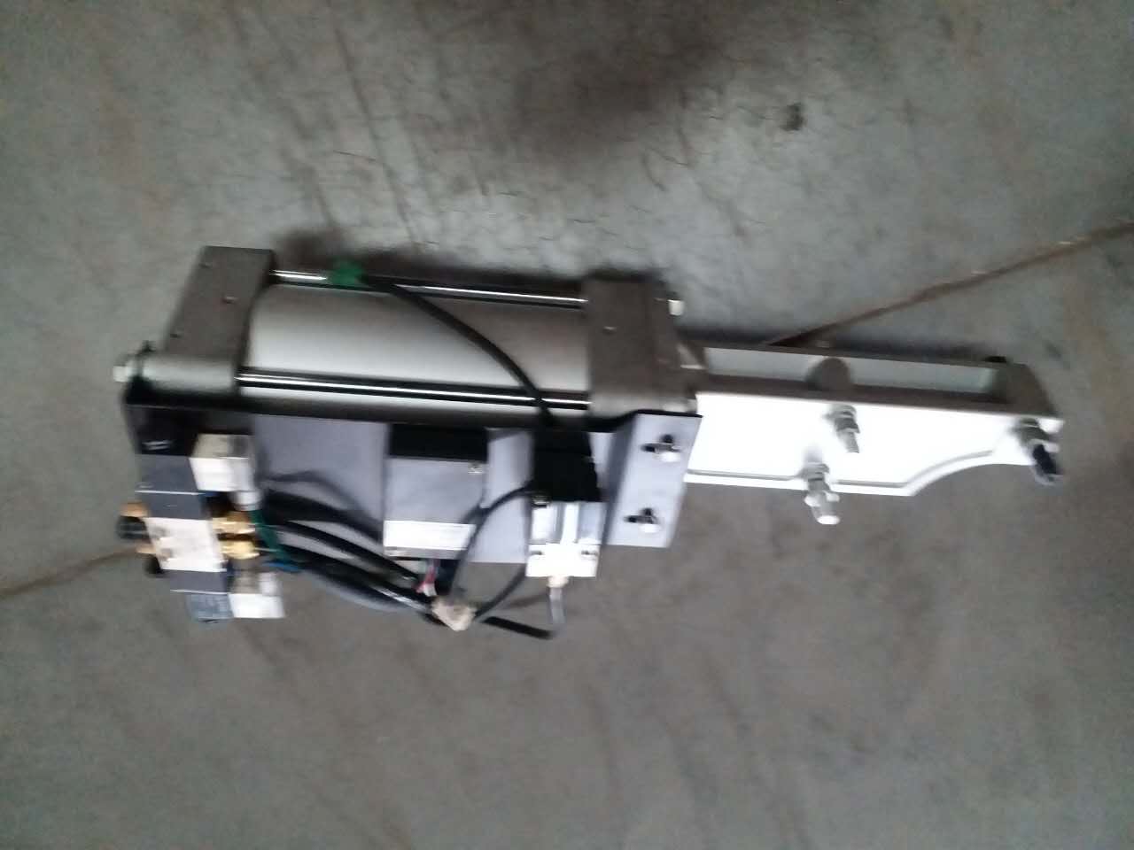 Pneumatic sliding door cylinder assembly-1