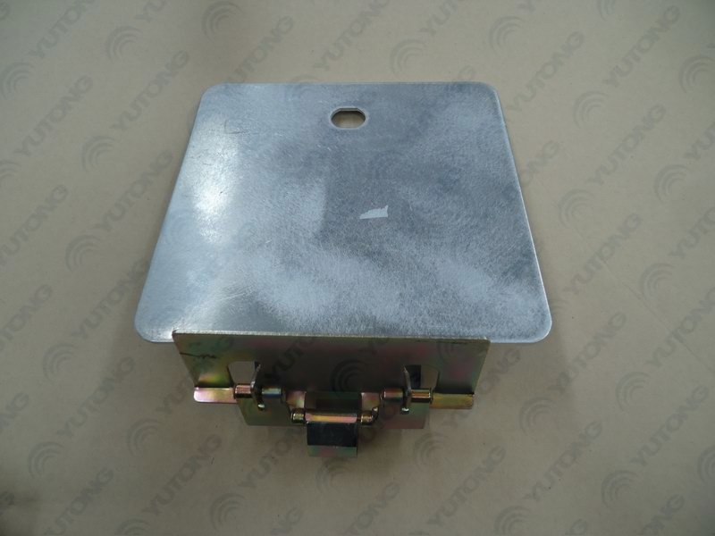 Commonly used square fuel tank cover (left) (simple keyhole)