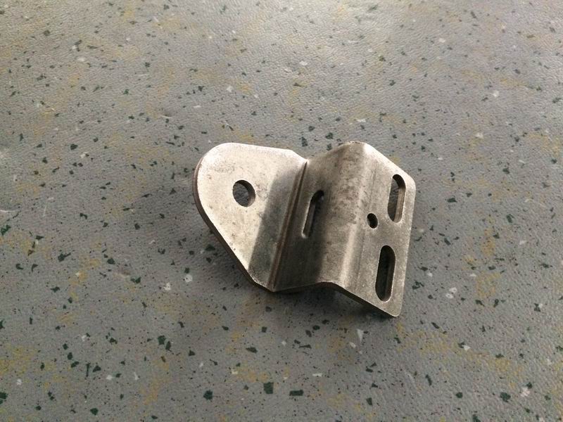 Bend arm connection seat