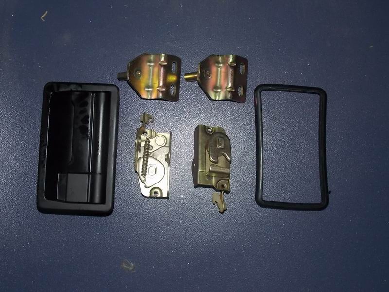 D Hammer door lock (One opening eleven) 6118H