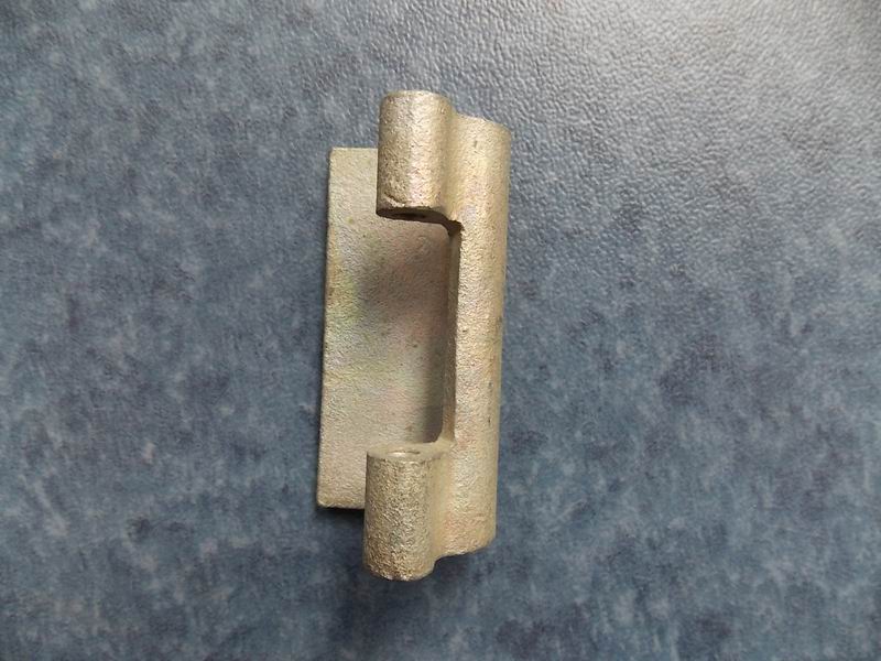 Rotary shaft side hatch hinges