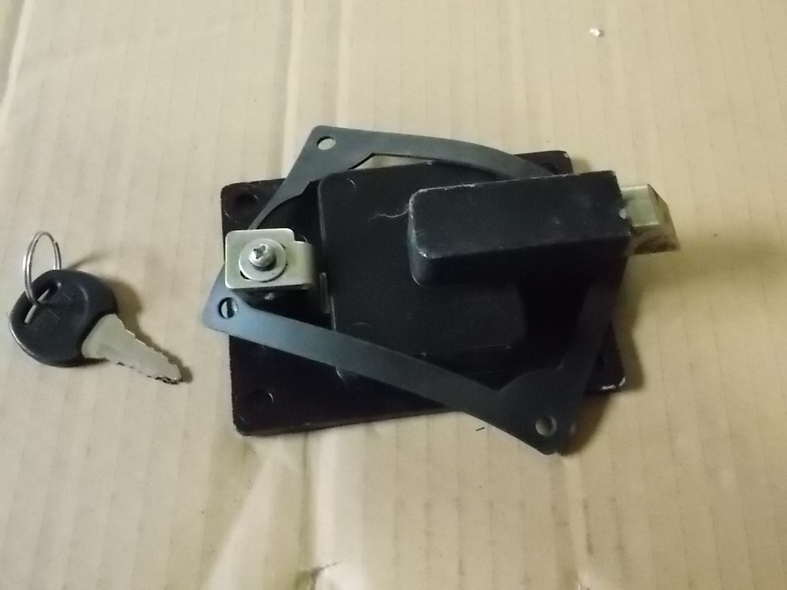 Black cabin door lock outer wire-1