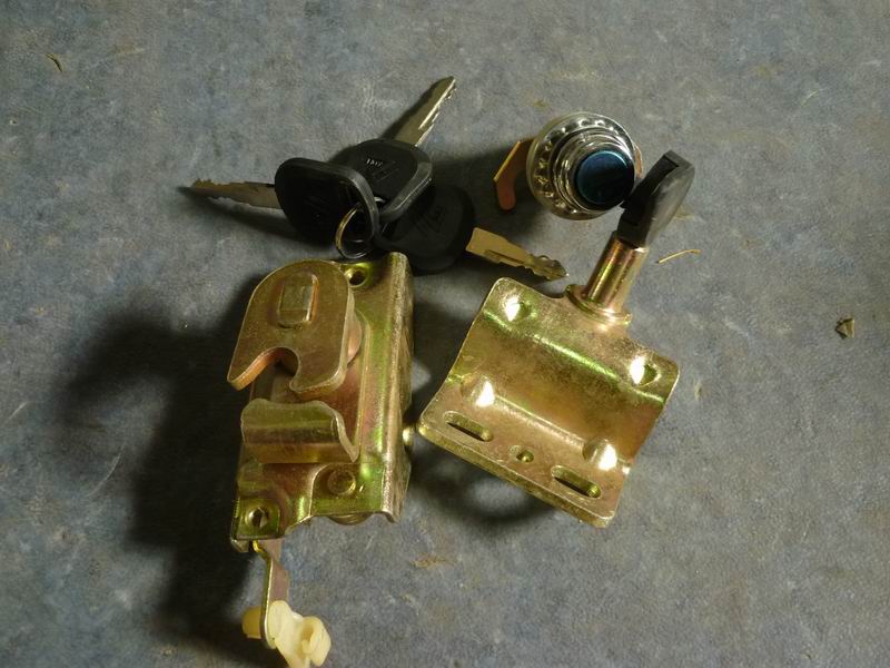 D Oval hatch lock (installation hole is 160*90 elliptical; 1 open 6)