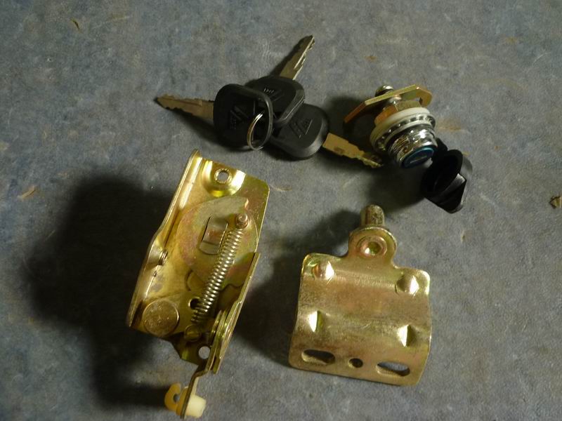 D Oval hatch lock (installation hole is 160*90 elliptical; 1 open 6)-1