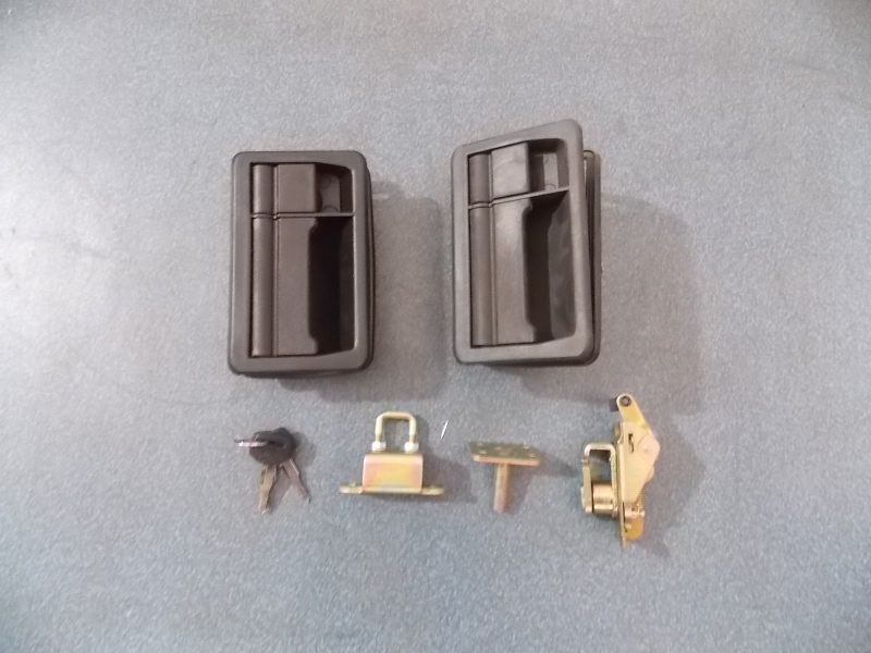 D 6737D hatch lock (1 open 3, two single point locks + 1 double point lock