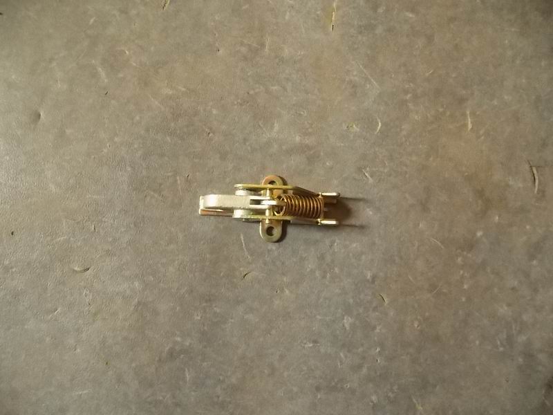 Left rear wheel rear hatch lock (for R41, touch lock) (40 process)