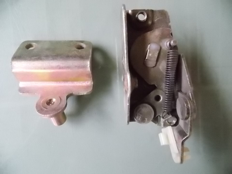 D 6898H Door Lock (1 open 19; upper sliding door)-1