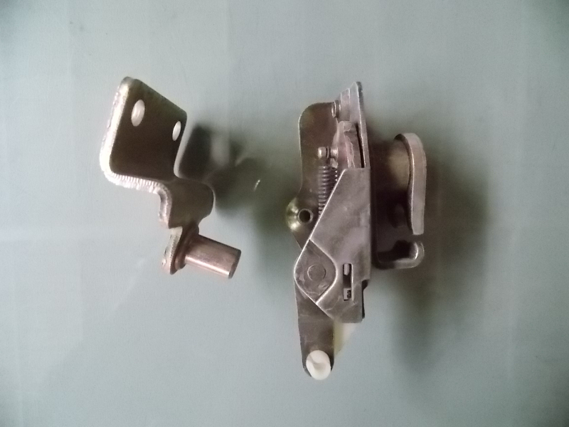 D 6898H Door Lock (1 open 19; upper sliding door)-2