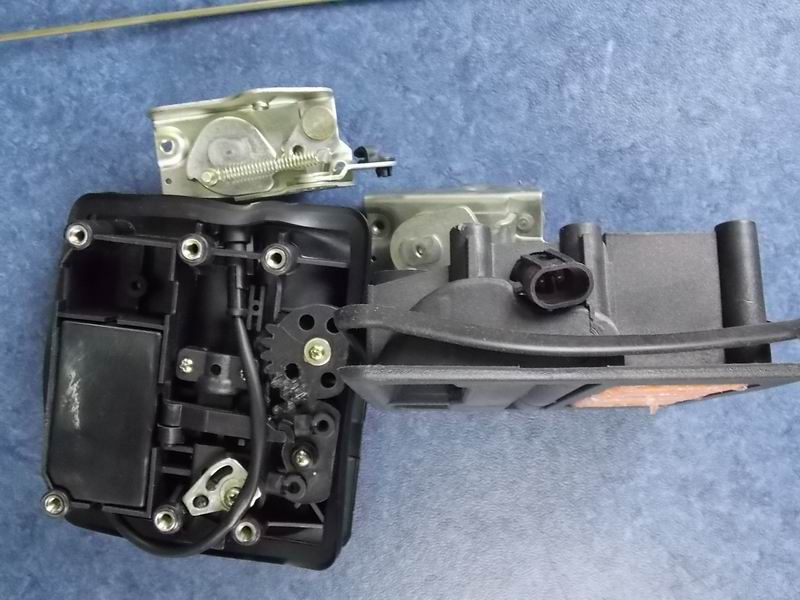 D Vehicle lock (6120HWU with middle door)-1