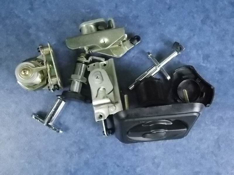 D Vehicle lock (6120HWU with middle door)-2