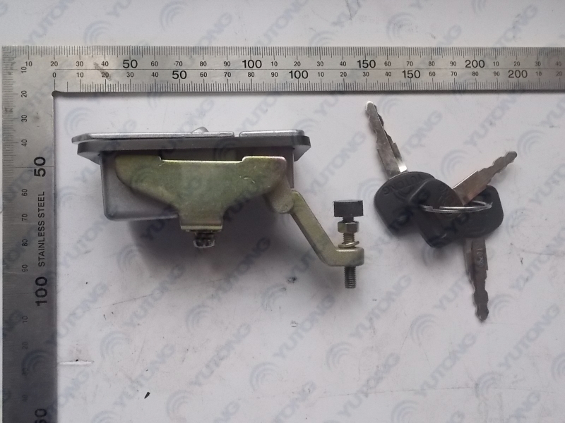 Hammer door lock; can be replaced by 5940-07444