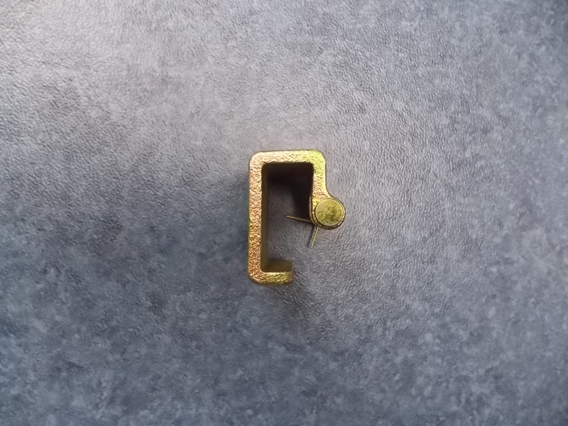 Петли бокового люка поворотного вала