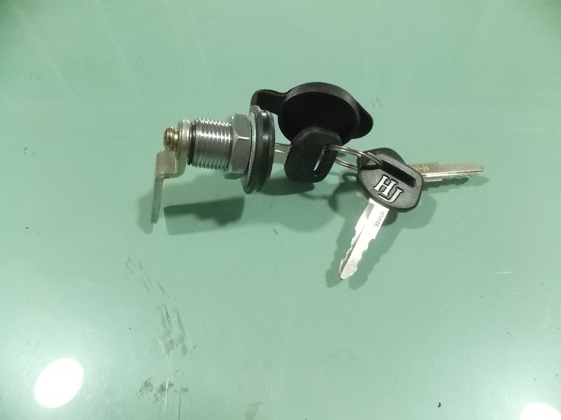 Small lock for decoration parts in front of luggage rack; 6127HA