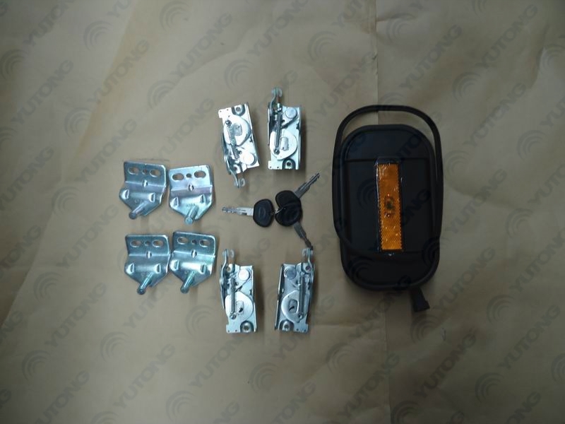 New elliptical four-point lock with light