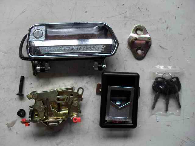 Замок водительской двери L 108