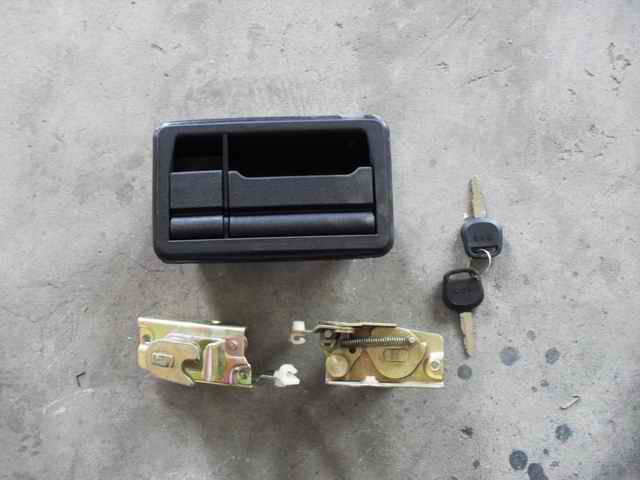 Square double point lock L181