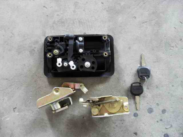 Square double point lock L181-1