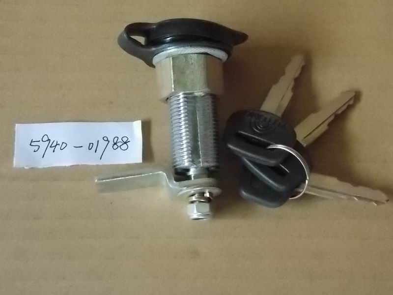 R41 rear wheel rear cabin lock