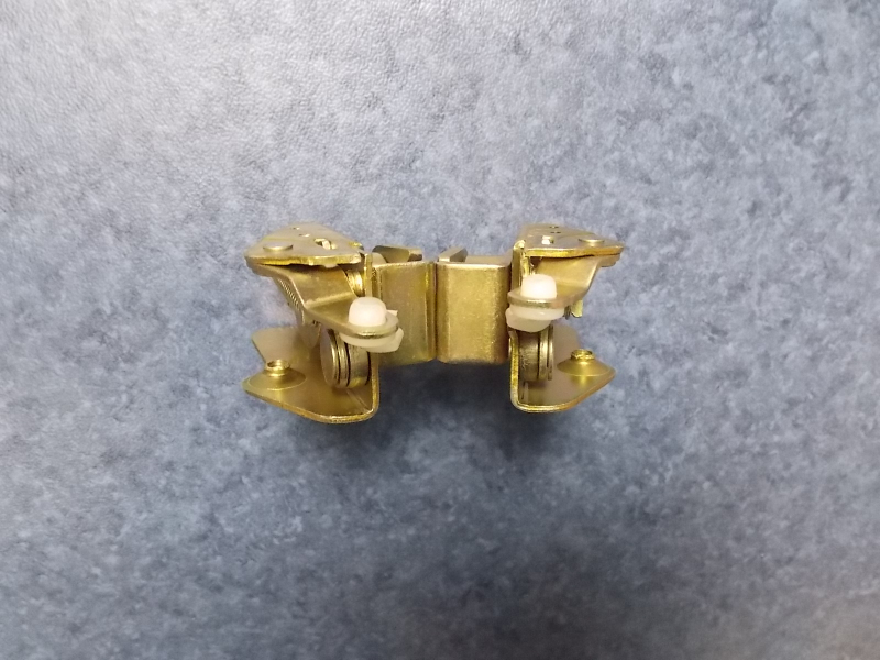 Hammer door lock body 181; deleted same as 5940-02225-3
