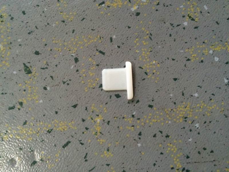 Правый штекер (используйте с 9102-C3201 )