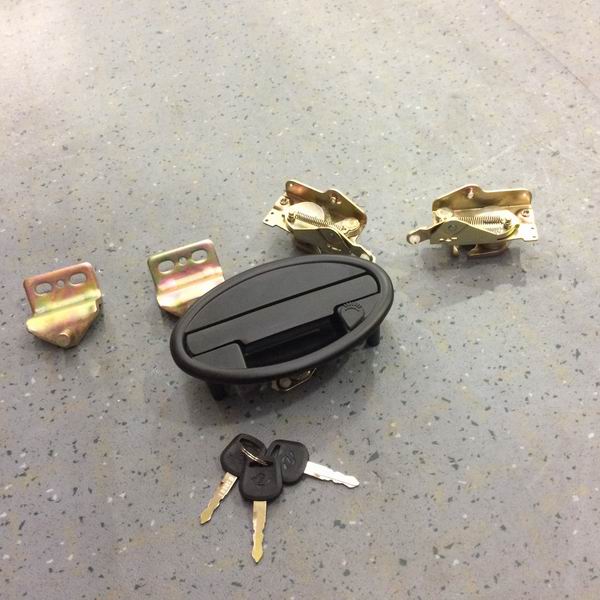 184-1 Замок боковой двери (черный)