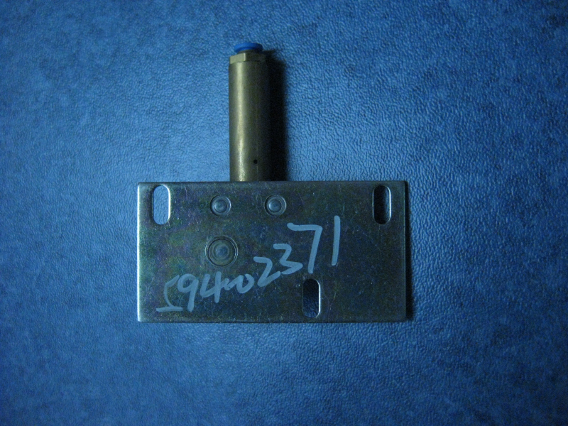 Pneumatic converter bracket-1