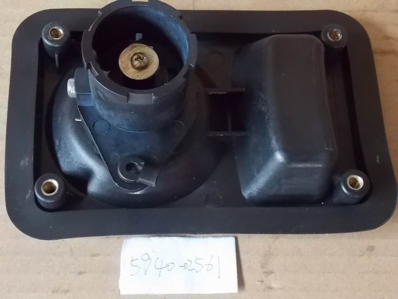 Rectangular passenger door lock; right rudder vertical buckle-1